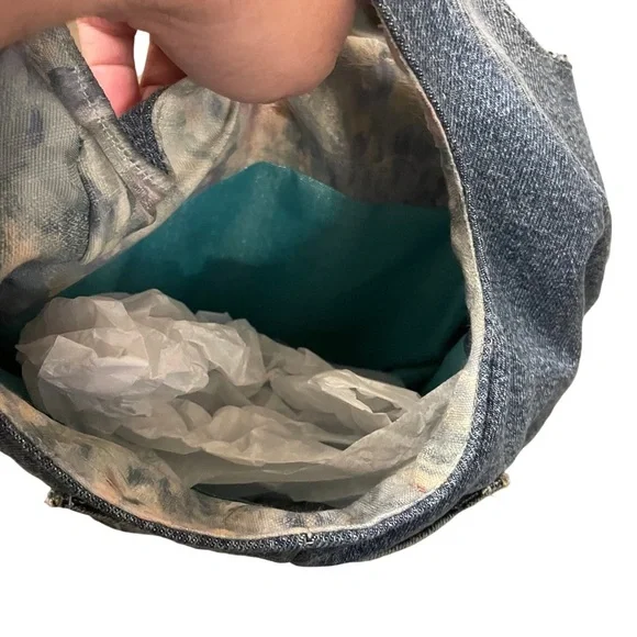 Handmade Jeans Purse - Picture 5 of 6